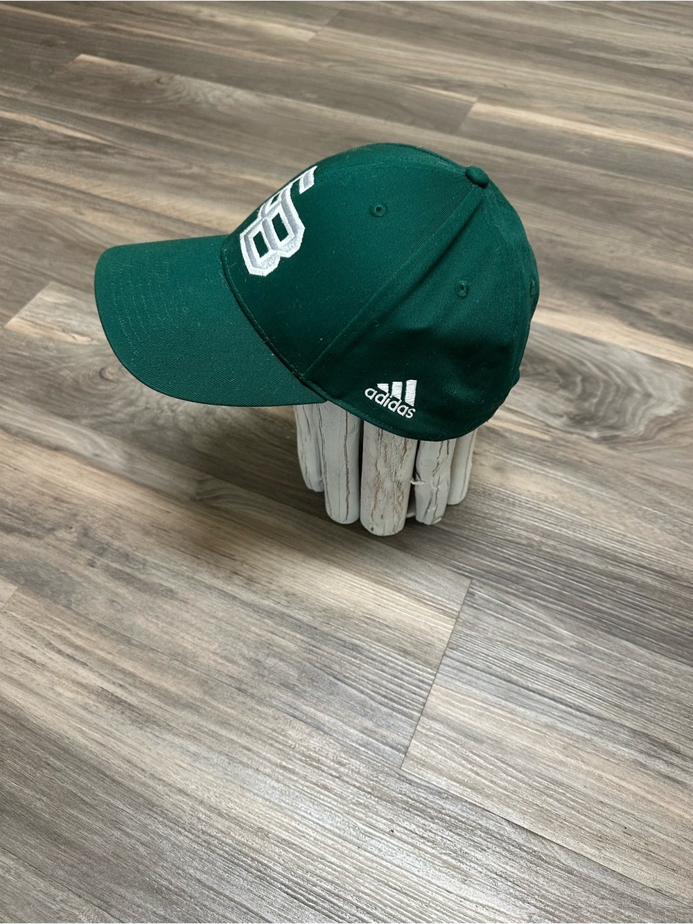 2 Adidas UW Green Bay Hats